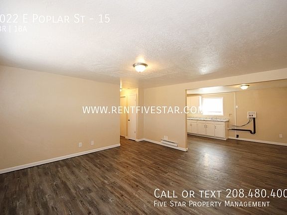 3rd image of 1022 E Poplar St #15