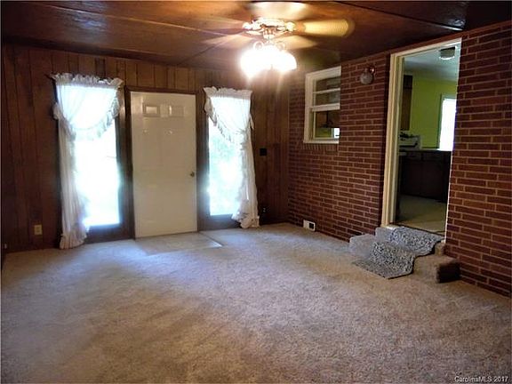 2nd image of 1329 E Cannon Ave