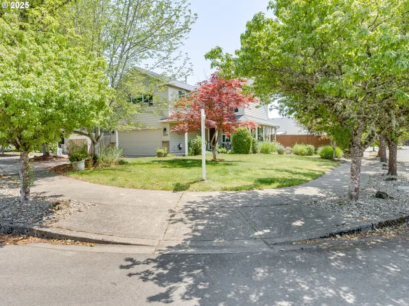 1494 NW Reisling Way, McMinnville, OR 97128