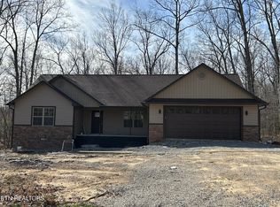 162 Jay Loop, Jamestown, TN 38556