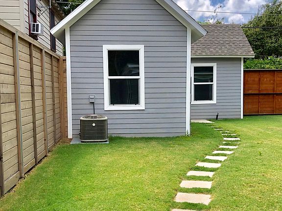 The charming single house
