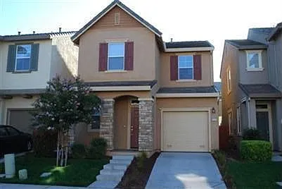 2533 Gooseberry Cir photo 1