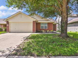 10423 Briar Patch St, Baytown, TX 77523
