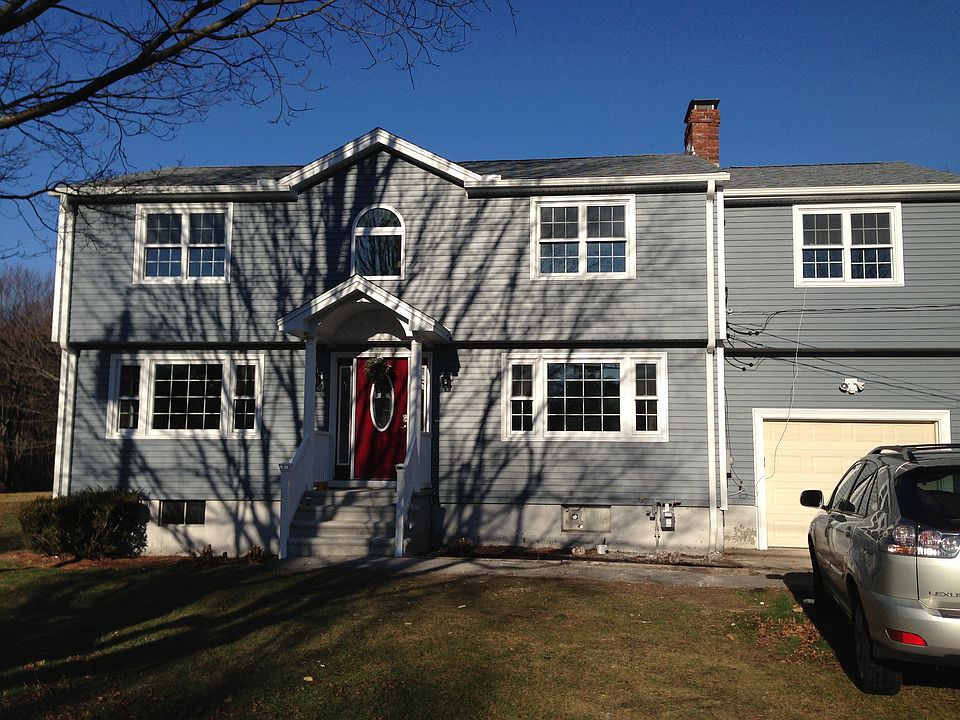 Colonial with 1 car garage and 4 off street parking
