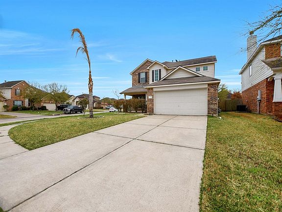 4th image of 2929 Silver Landing Ln