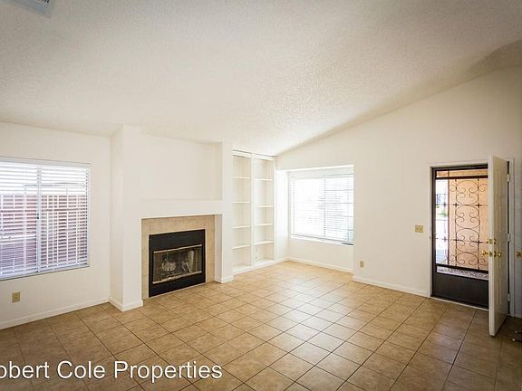 3rd image of 29652 Eagle Crest Ave