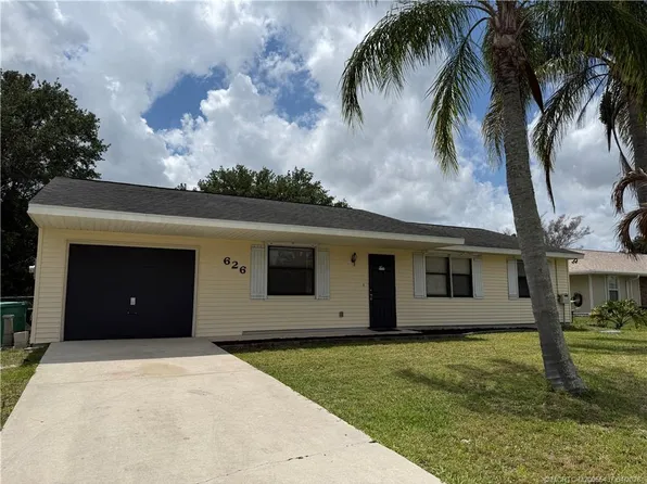 626 SW Lakehurst Dr, Port Saint Lucie, FL 34983