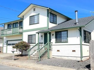 116 Spring St, Fort Bragg, CA 95437