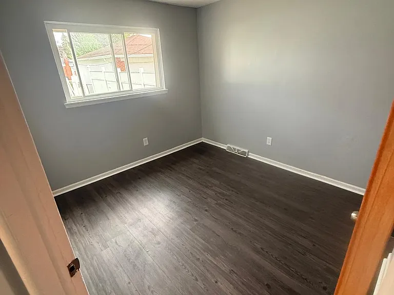 6042 Highview St — Photo 18