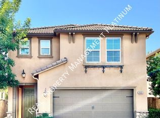 7051 N Harmony Dr, Fresno, CA