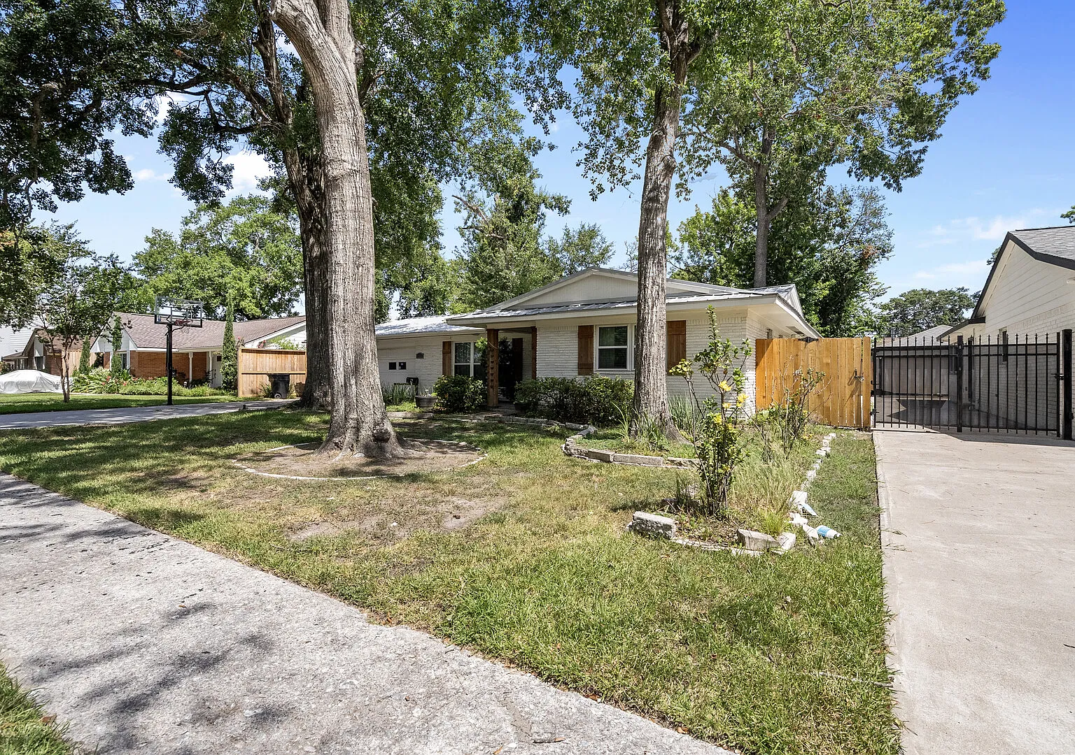 Central houston House with pool 5beds, — Photo 4