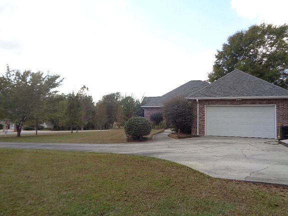 4th image of 58 N Hill Dr W