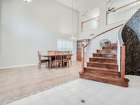 4th image of 10816 Loma De Vida Ln