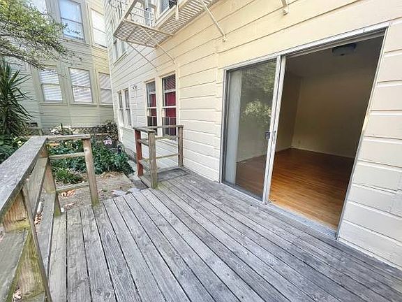 2nd image of 1230 Hyde St #3