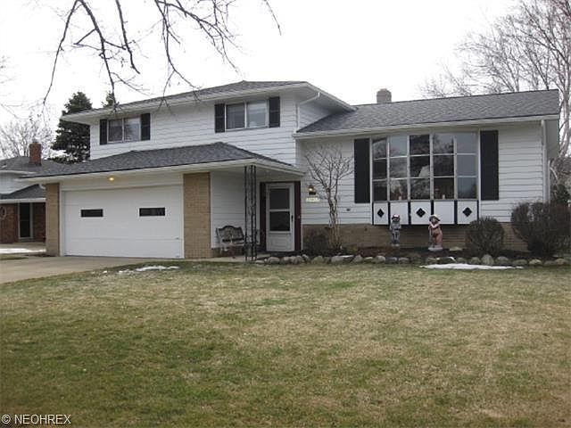 1st image of 21439 Nottingham Dr