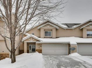 2903 Devonshire Cir, Woodbury, MN 55125