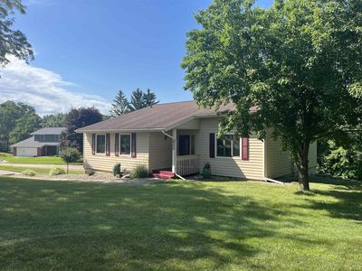 830 Parkview Court, Portage, WI, 53901