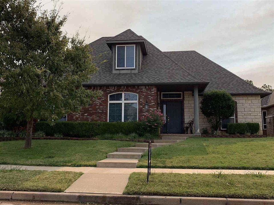 1st image of 1615 NW 36th St