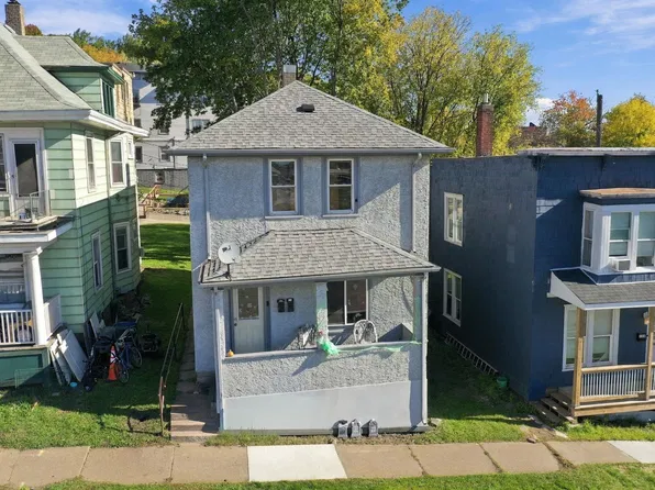 126 N 19th Ave W, Duluth, MN 55807