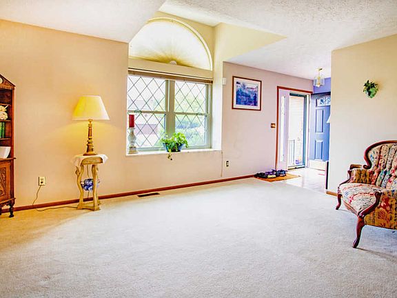 3rd image of 3373 Harbor Bay Dr