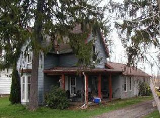 314 N Lake St, Madison, OH 44057