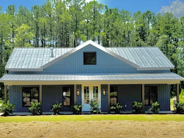 407 Sandridge Acres Trl, Holly Hill, SC 29059