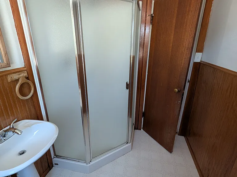 Upstairs bathroom