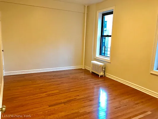 Rented by Living New York | media 12