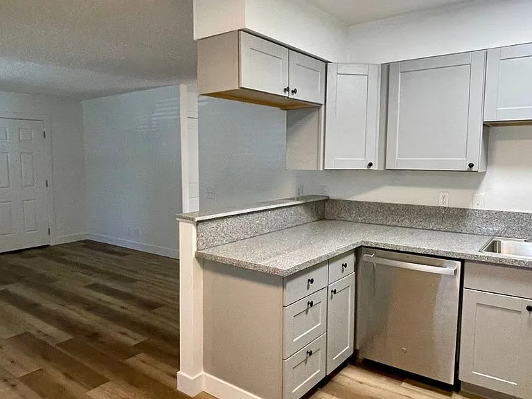 225 Boulder Creek Dr — Photo 19