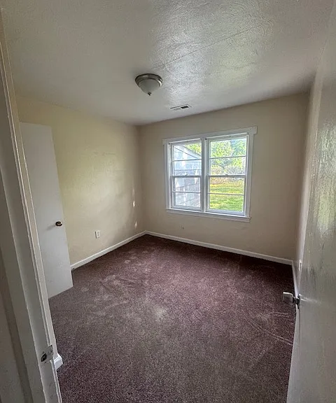 1822 Canterbury Rd — Photo 8