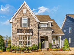 432 Hudson Pl #104, Davidson, NC 28036