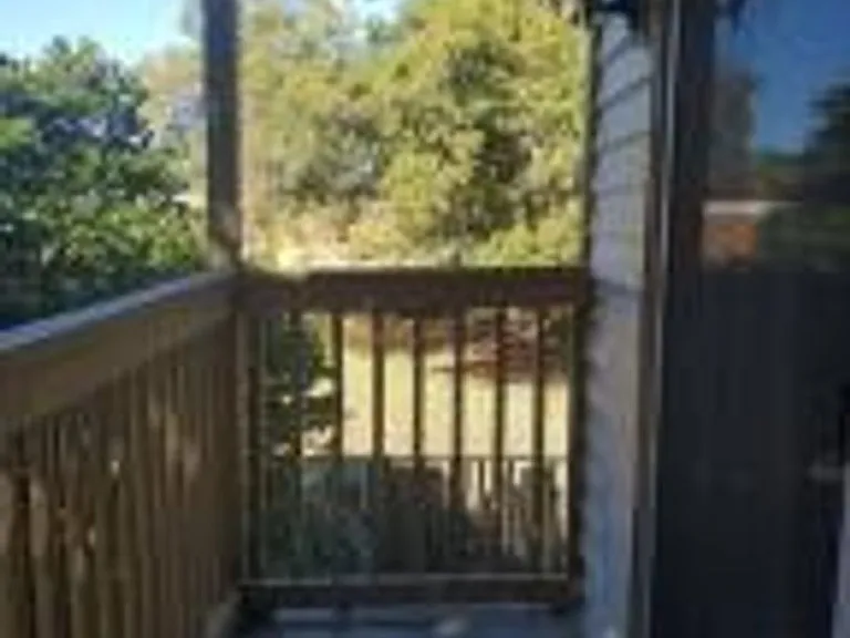 2300 Twelve Oaks Dr #B7 — Photo 12