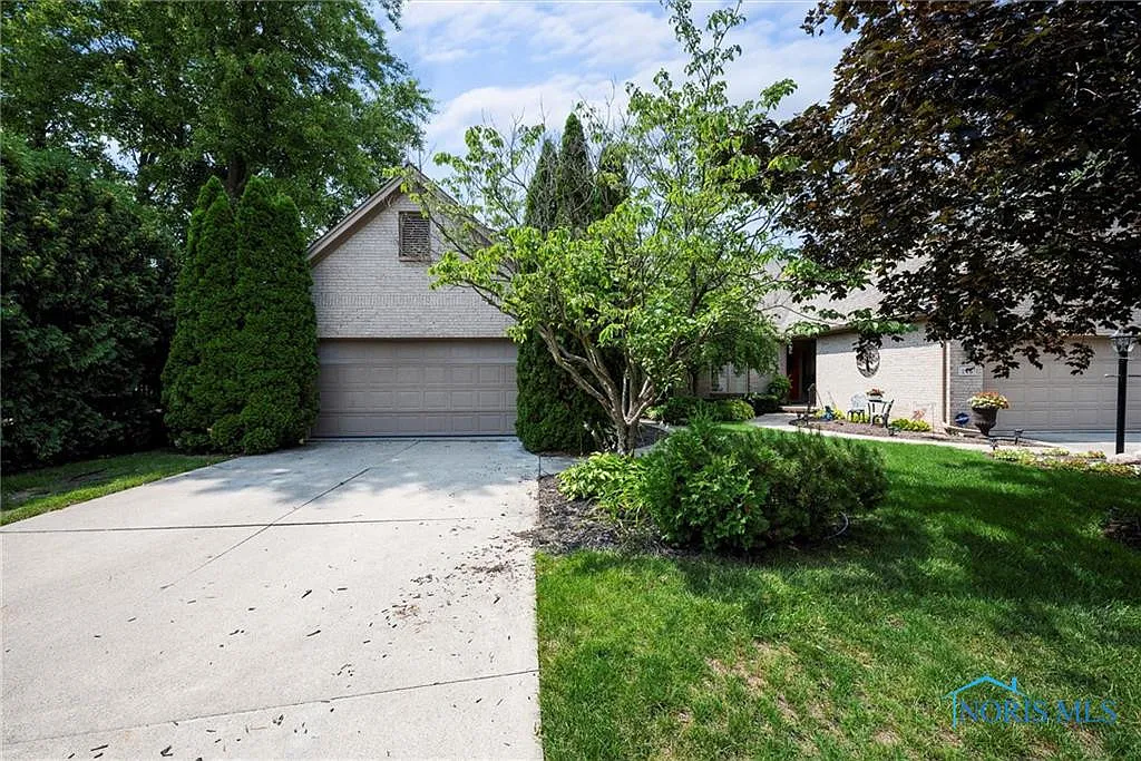 152 Stone Oak Ct photo 1