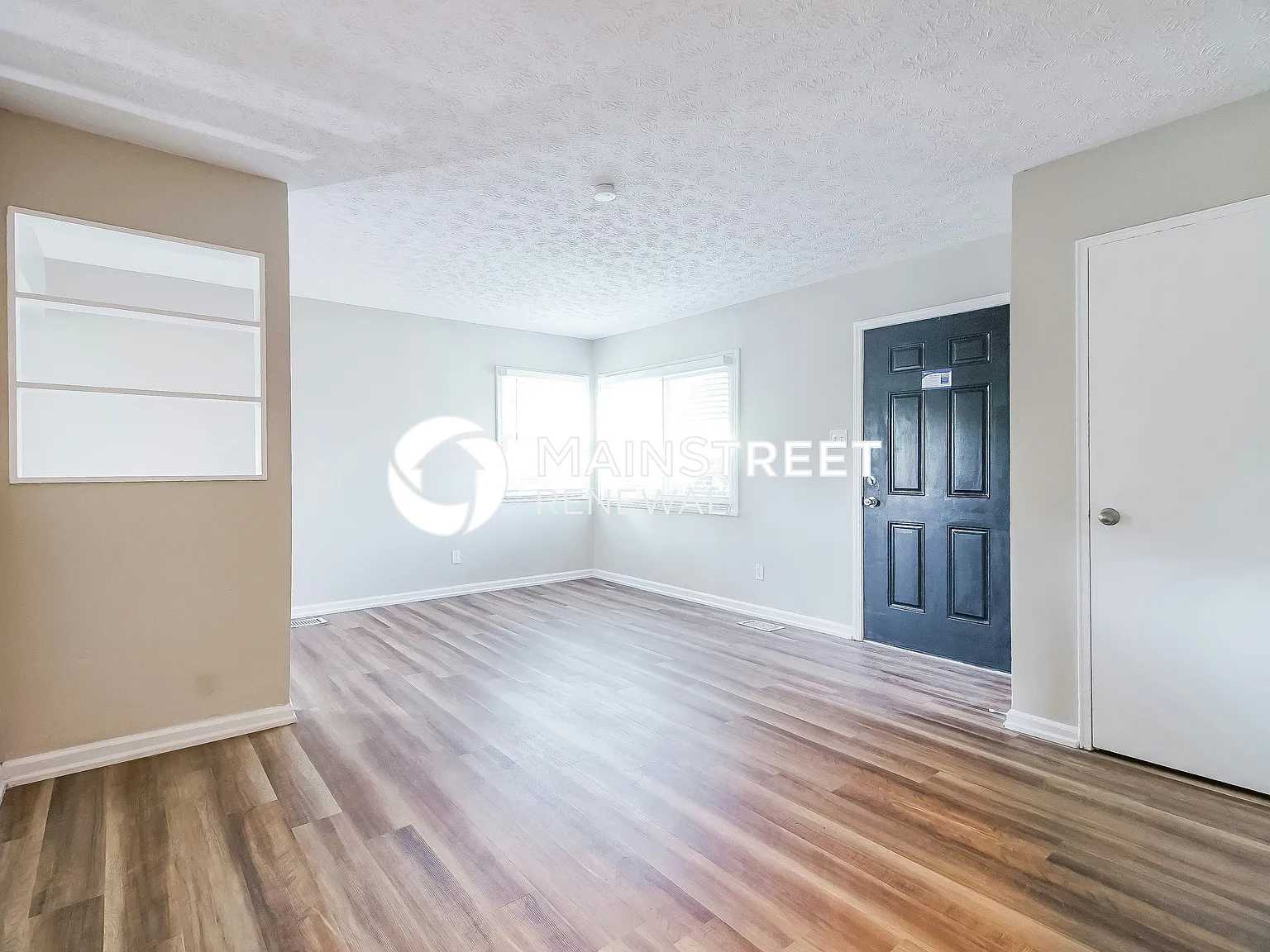 890 Bucknell Rd — Photo 3