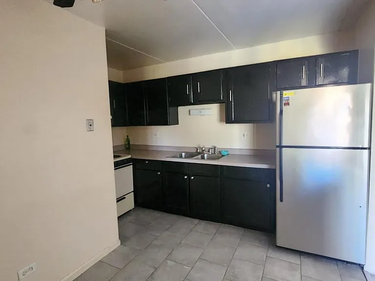 8111 Waterbury Ct — Photo 8