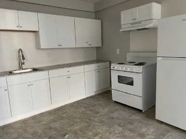 287 Elm St, Holyoke, MA