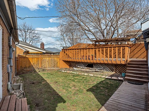 3rd image of 2677 E Barbey Dr