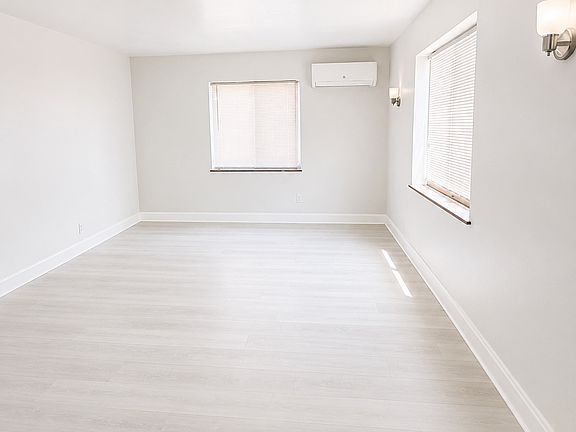 4th image of 7167 Reading Rd APT 2