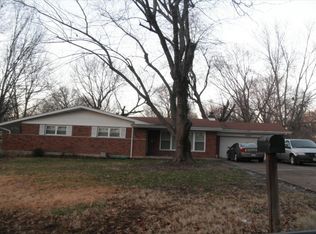 1645 Muriel Dr, Saint Louis, MO 63138