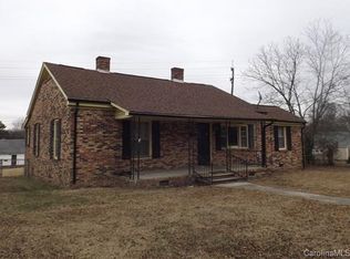 303 Parkview St, Clover, SC 29710