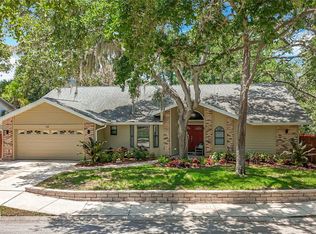 66 Bay Woods Dr, Safety Harbor, FL 34695