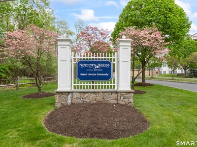20 Brookside Court #20, Newtown, CT, 06470