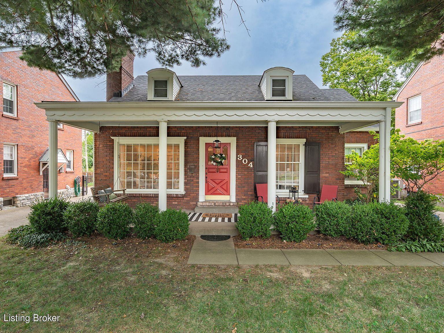 304 Browns Ln, Norbourne Estates, KY 40207 Zillow