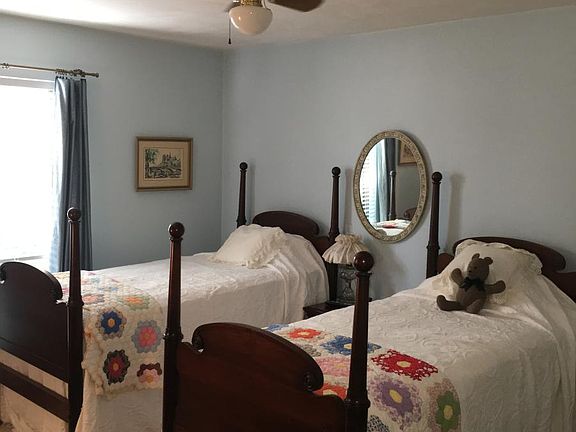 2nd image of 1804 Timberwood Ln