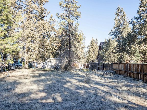5th image of 61640 Cherrywood Ln