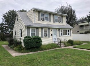 910 Page St, Cape May, NJ 08204