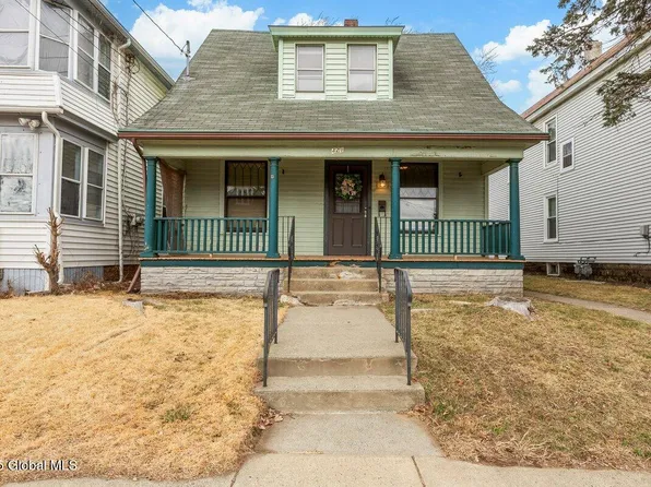 421 7th Avenue, Watervliet, NY 12189