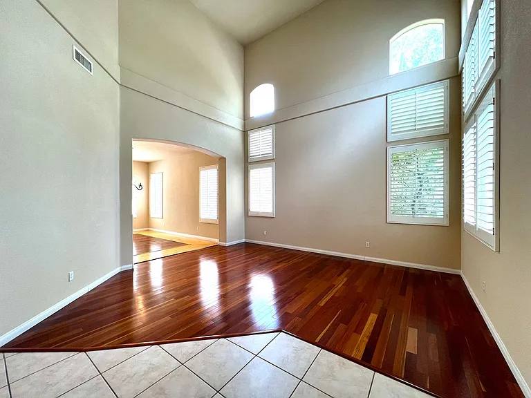 2237 Timber Rose Dr — Photo 5