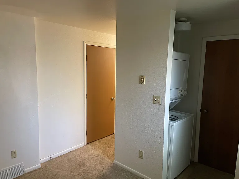 1160 Cambria Ct — Photo 19