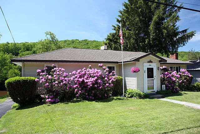 4753 State Route 52 photo 1